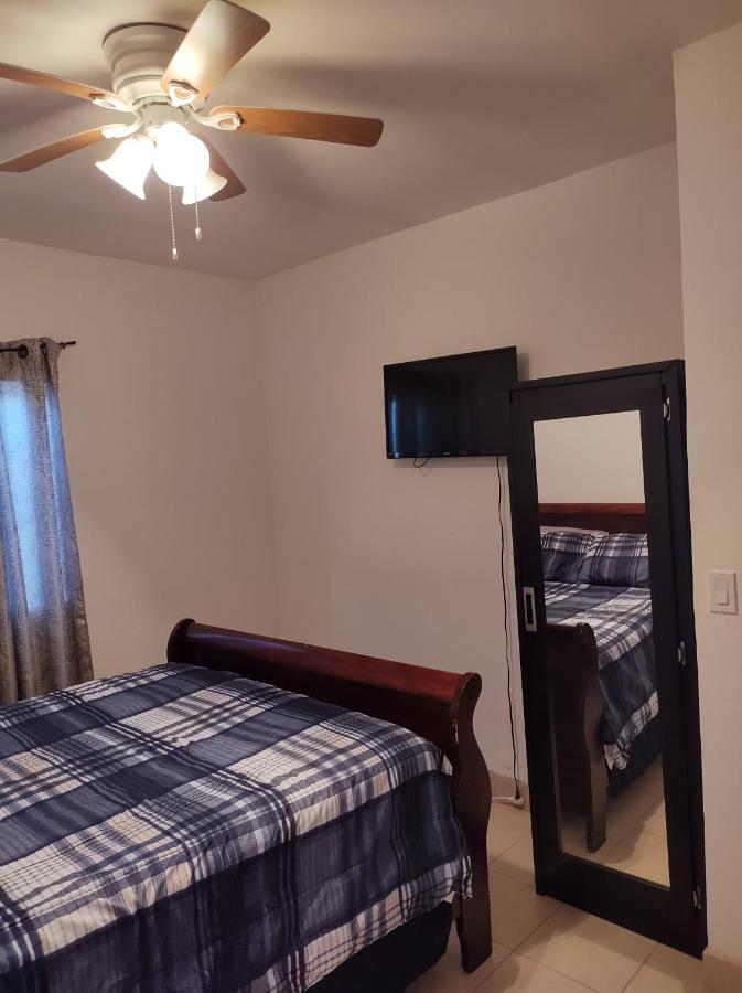 Playa Y Servicios De Vecinos Puerto Peñasco Exterior foto